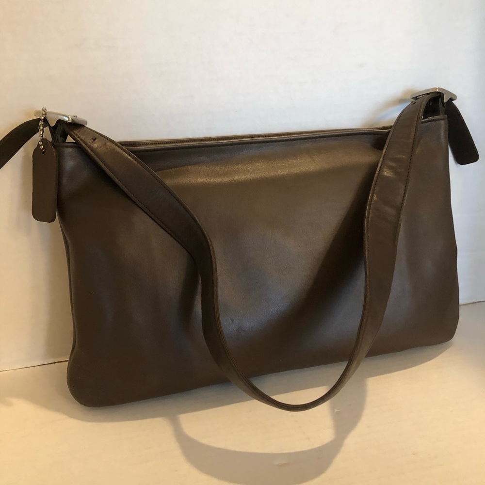 Authentic Classic Coach Slim Shoulder Bag